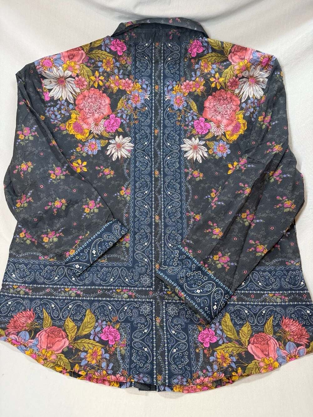Natural Life Floral Paisley Button Down Shirt Size L - Picture 2 of 10